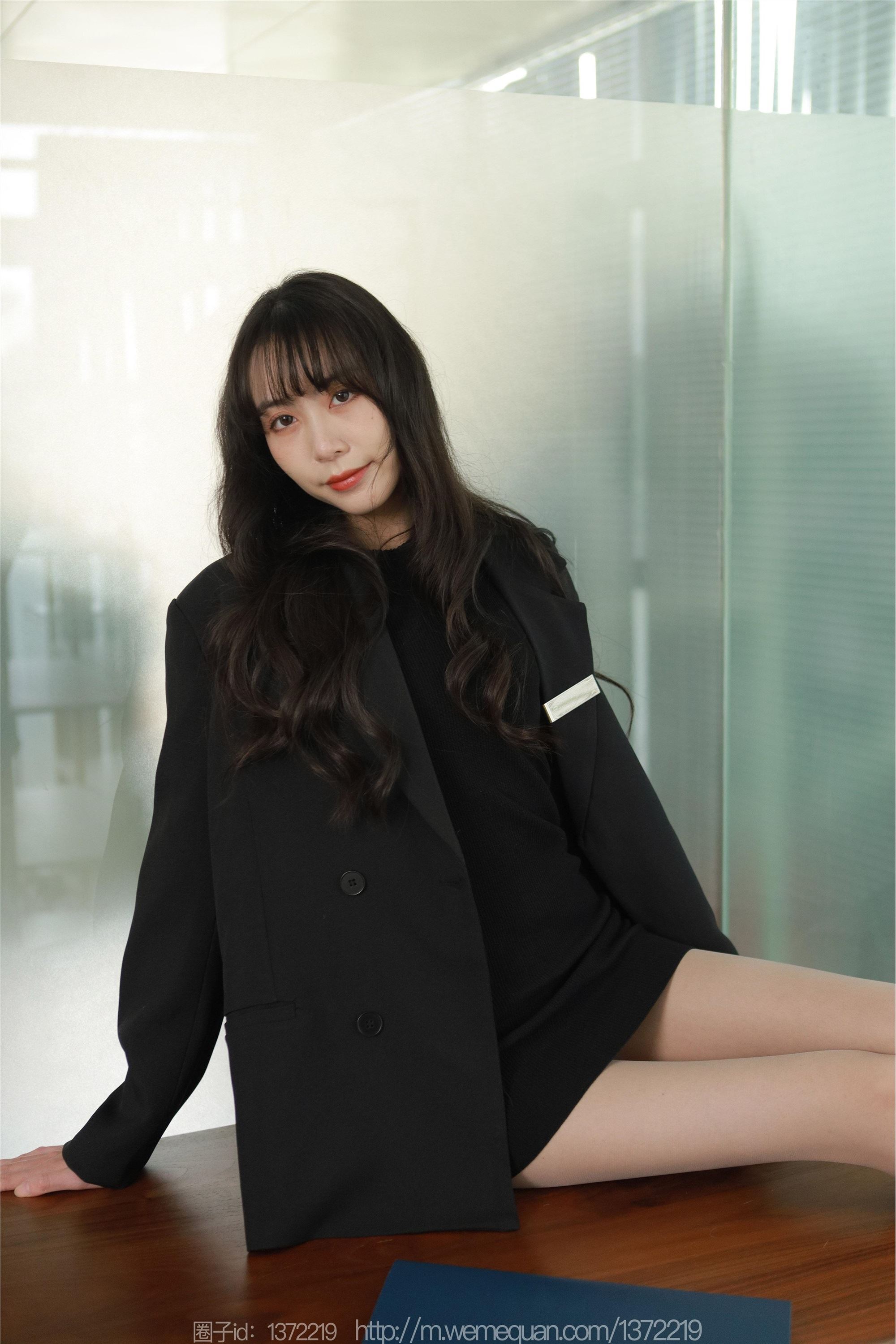 IESS异思趣向  2023.01.12 丝享家 1327 团团《长腿西装》